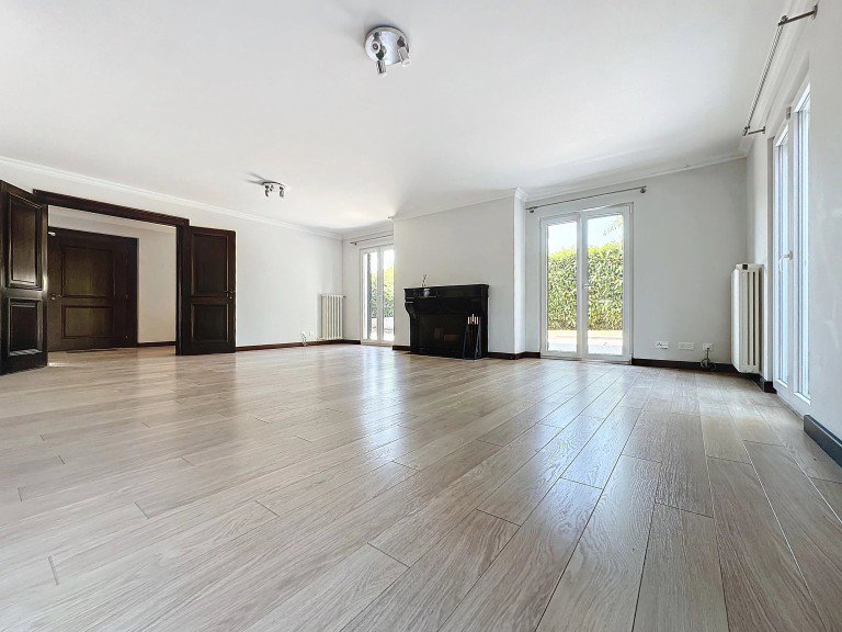 wljak_lookmove_226714453_5.jpg